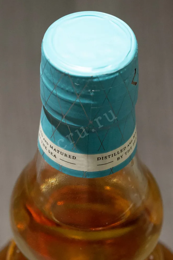 Пробка Old Pulteney Harbour American Oak Matured in gift box 0.7 л