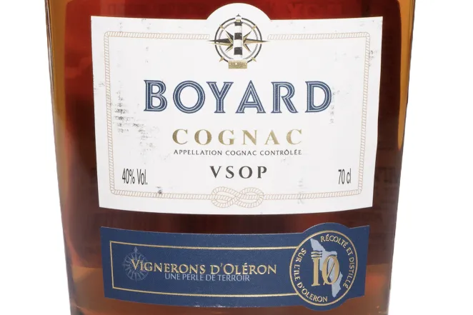 Этикетка Boyard VSOP in gidt box 0.7 л