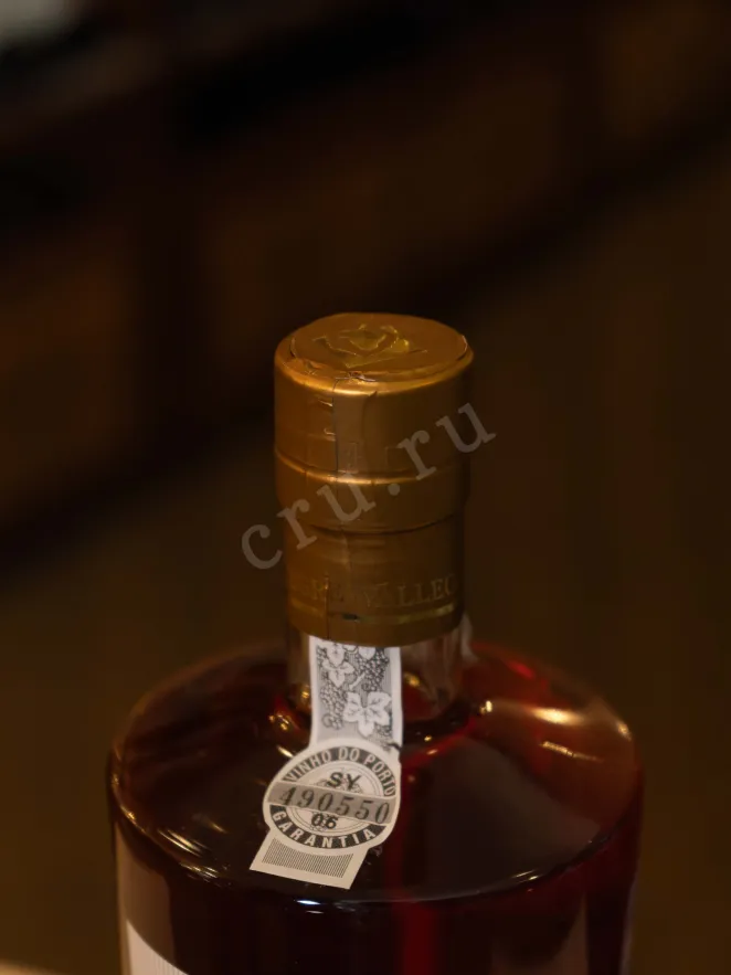 Пробка Porto Vista Alegre 10 years wooden box 2014 0.5 л