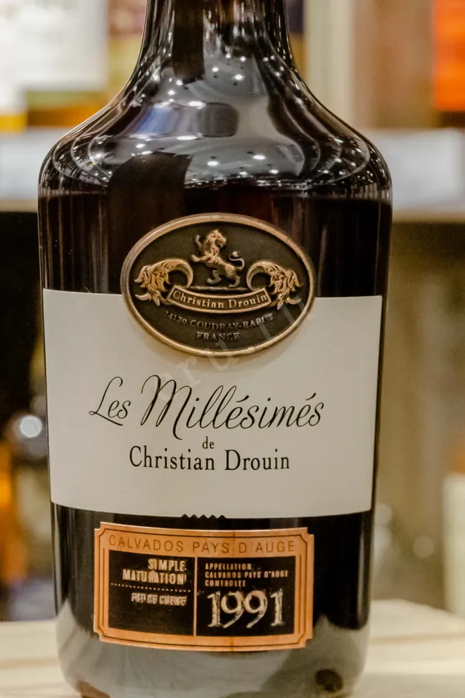 В магазине Крю Профи Christian Drouin Pays d'Auge 1991 0.7 л