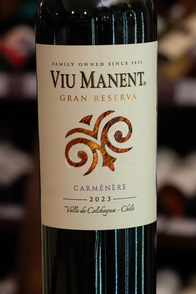 В магазине Крю Профи Viu Manent Gran Reserva Carmenere 2023 0.75 л