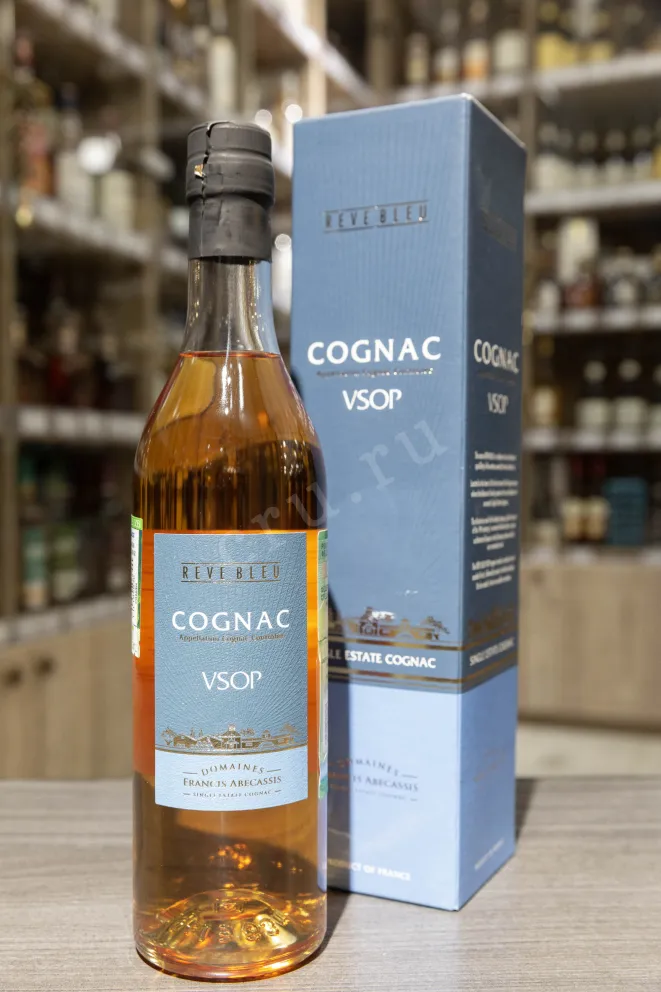 В магазине Крю Профи Reve Bleu VSOP in gift box 0.5 л