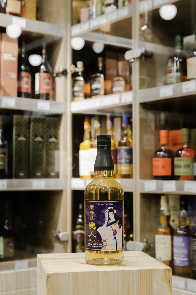 В магазине Крю Профи Kabuki Bijin in gift box 0.7 л