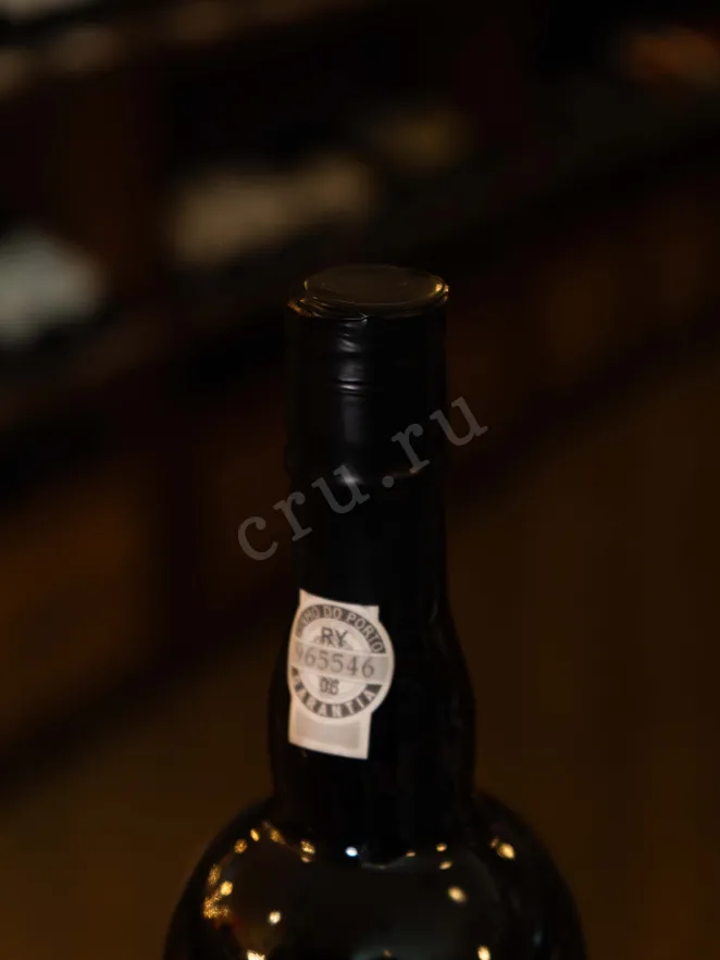 Пробка Porto Gran Cruz 40 years old in wooden box 1983 0.75 л