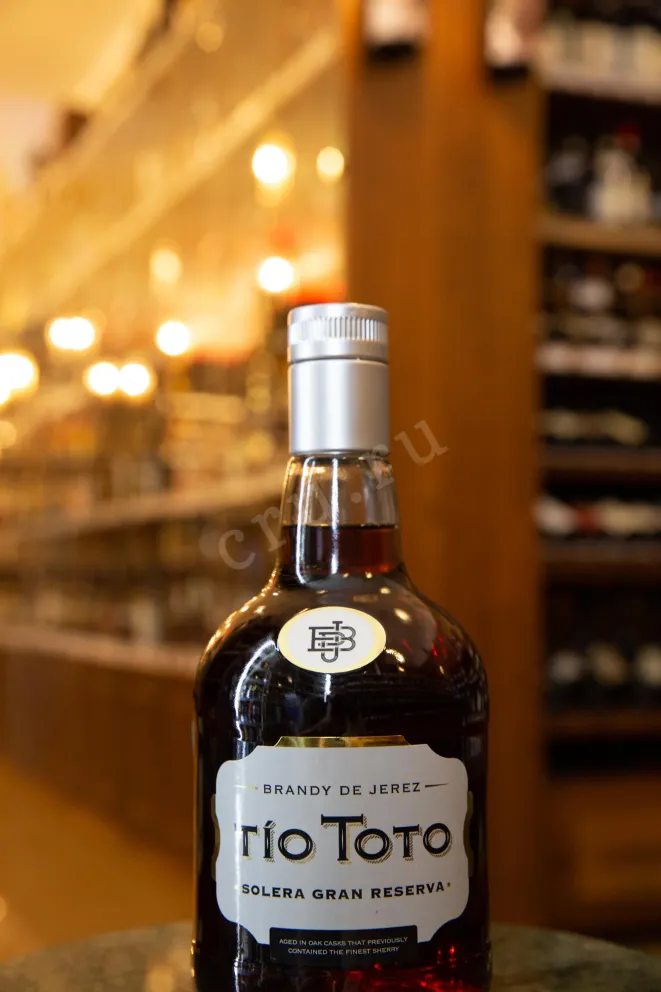 В магазине Крю Профи Tio Toto Solera Gran Reserva 0.7 л