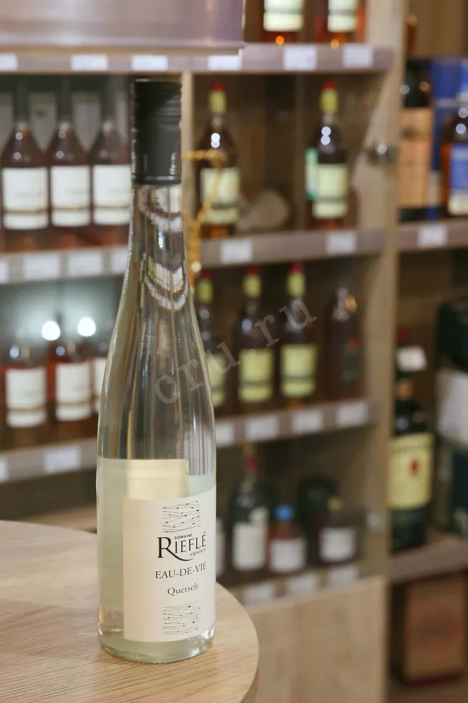 В магазине Крю Профи Domaine Riefle Quetsch 0.7 л