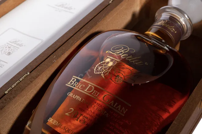 В деревянной коробке Berta Bric Del Gaian in wooden box 2015 0.7 л