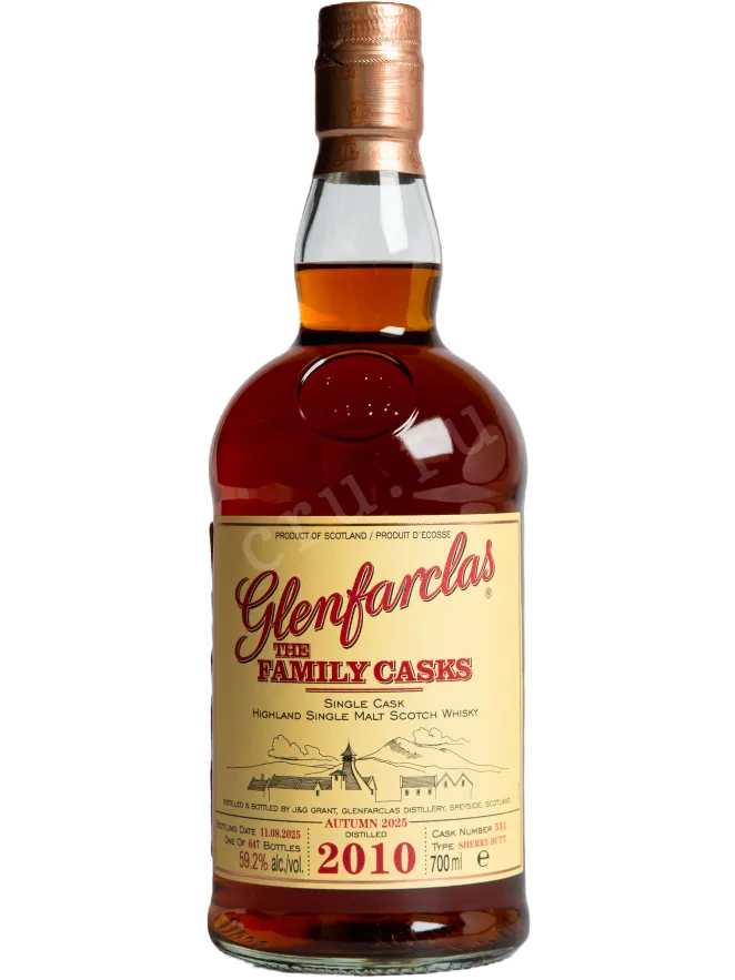Бутылка Glenfarclas Family Casks 2010 2000 0.7 л