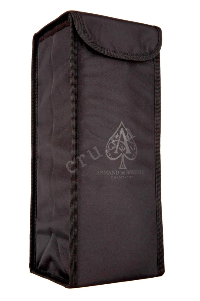 Подарочная коробка Armand de Brignac Rose Brut 2020 0.75 л