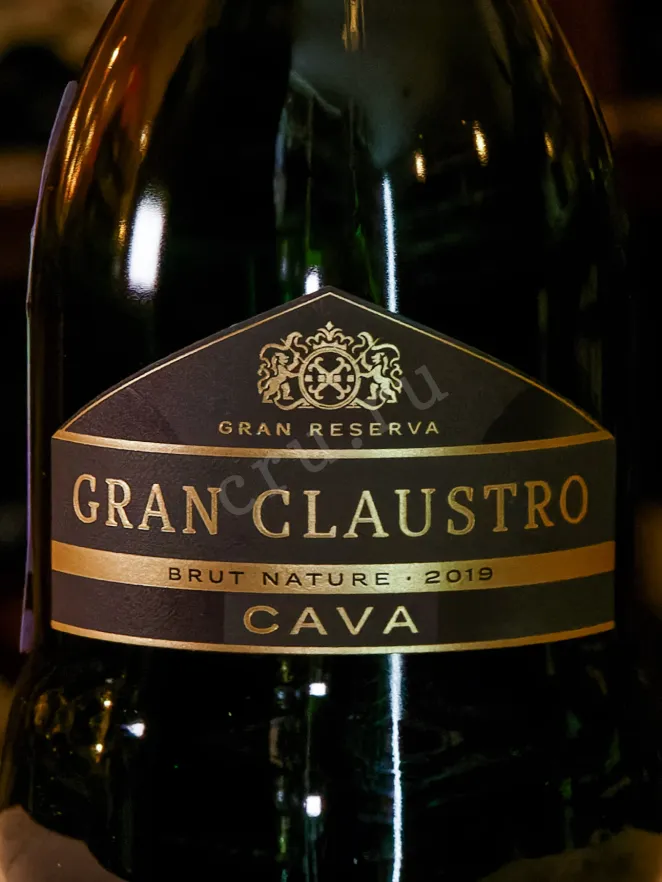 В магазине Крю Профи Gran Claustro Gran Reserva Brut Nature wooden box 2019 0.75 л