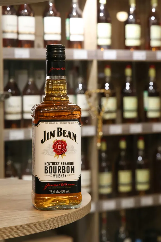 В магазине Крю Профи Jim Beam 0.75 л