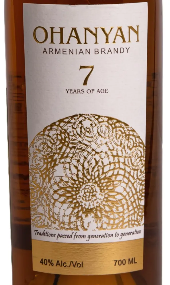 Этикетка Ohanyan 7 Years in gift box 0.7 л