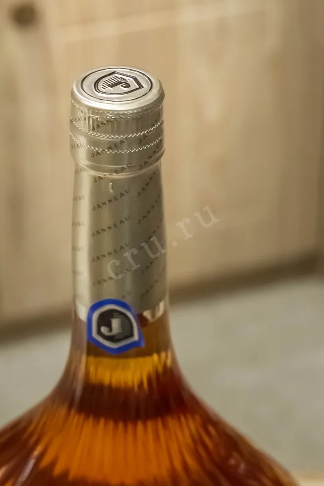Пробка Janneau XO 0.7 л
