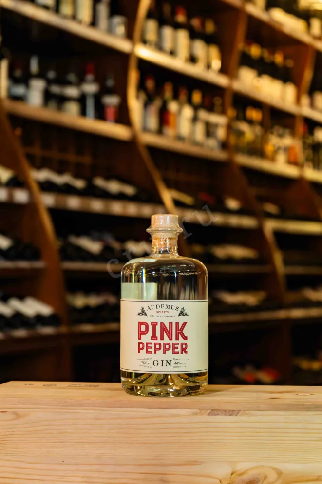 В магазине Крю Профи Audemus Spirits Pink Pepper 0.7 л