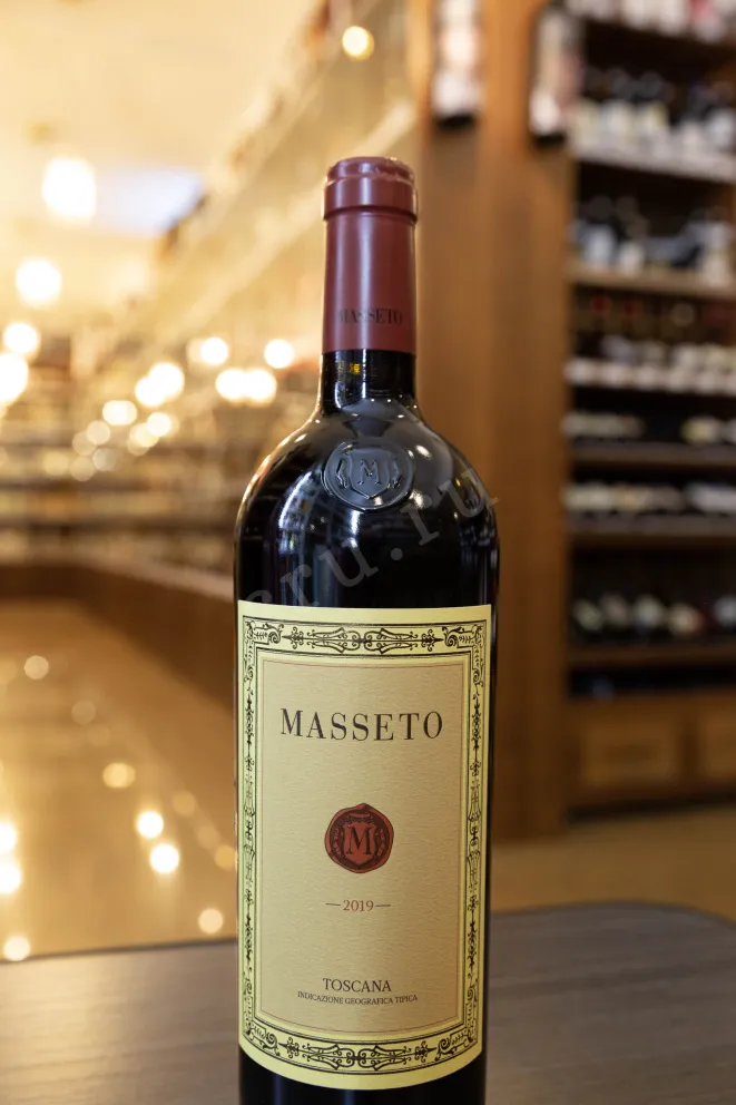 В магазине Крю Профи Masseto Ornellaia wooden box 2019 0.75 л