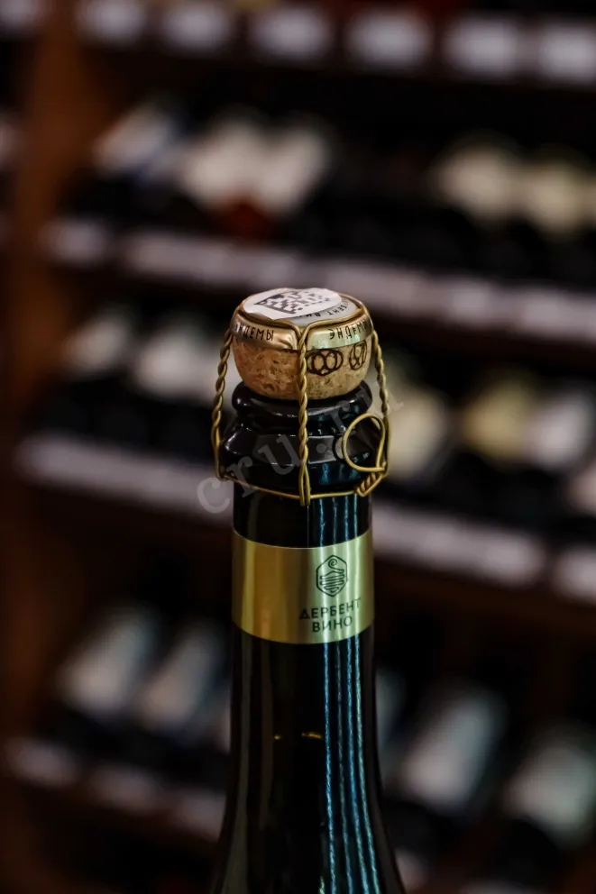 Пробка Endemy Chardonnay Brut 2025 0.75 л