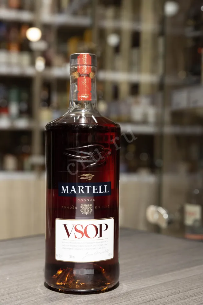 В магазине Крю Профи Martell VSOP 0.7 л