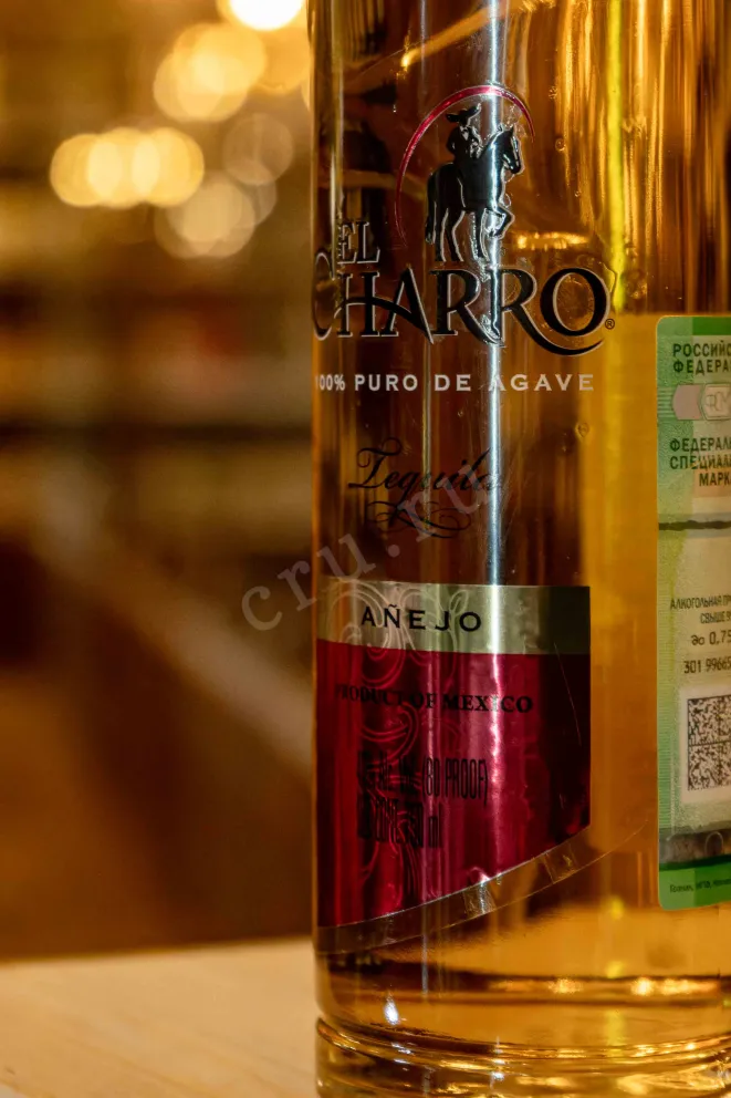 В магазине Крю Профи El Charro Anejo Premium gift box  0.75 л