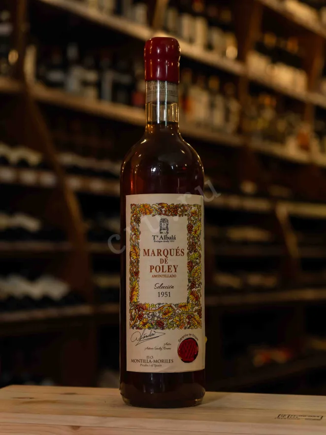 В магазине Крю Профи Marques de Poley Amontillado Seleccion gift box 1951 0.75 л