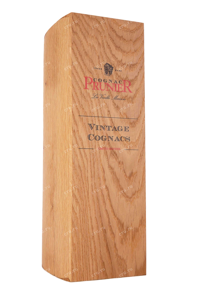 Деревянная коробка Prunier Grande Champagne 1981 0.7 л