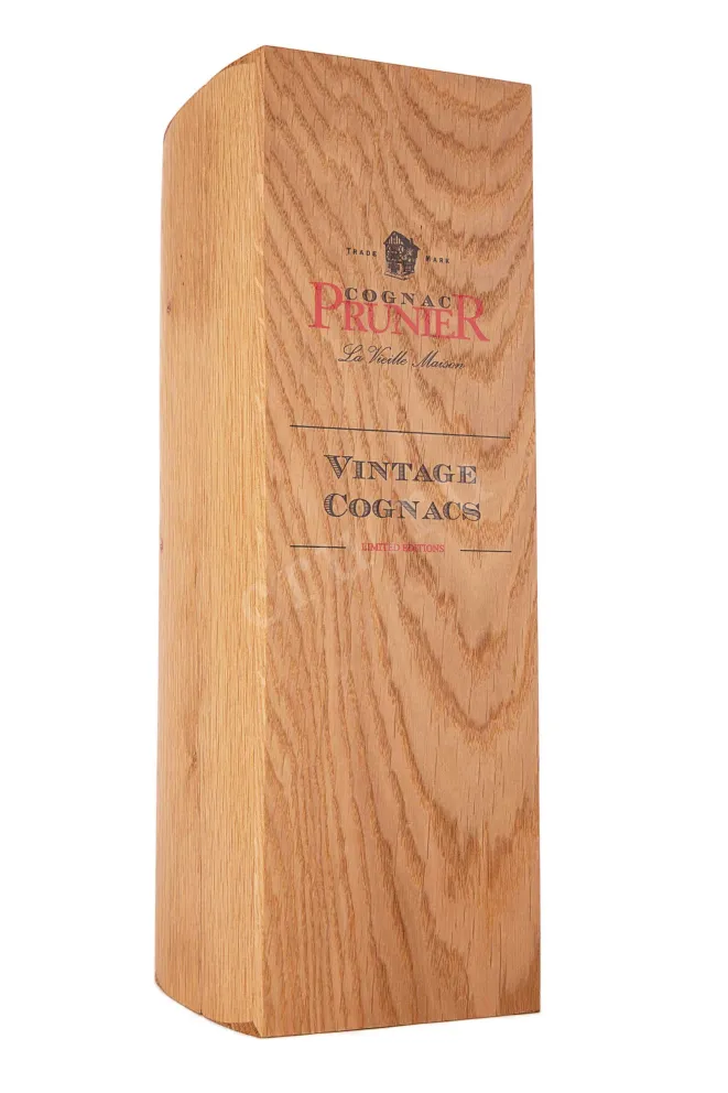 Деревянная коробка Prunier Grande Champagne 1981 0.7 л