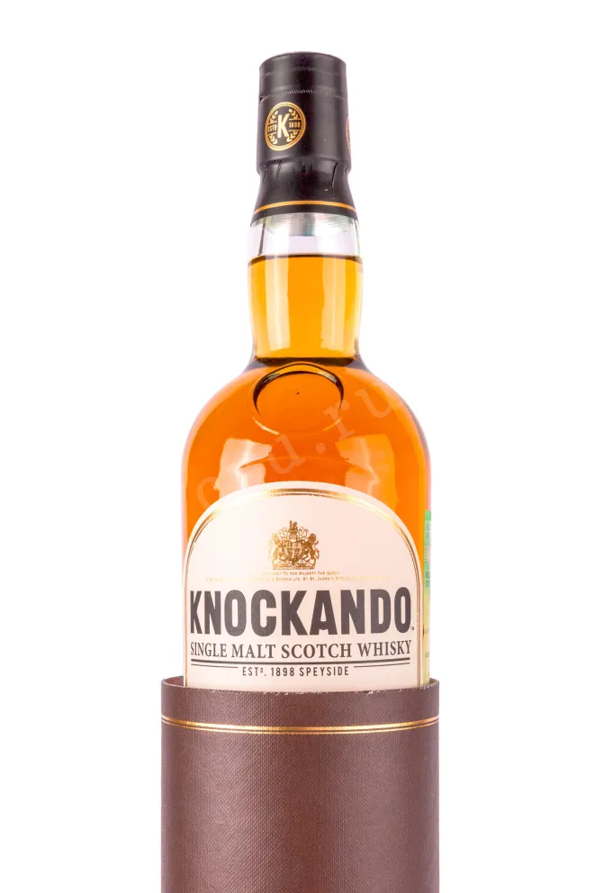 В тубе Knockando Richly Matured 15 years old in tube 0.7 л