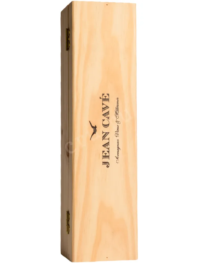 Деревянная коробка Jean Cave Vieil in gift box 1986 0.7 л