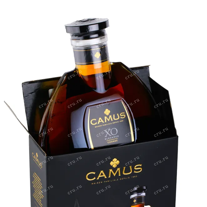 Коньяк Camus XO Elegance gift box  0.5 л