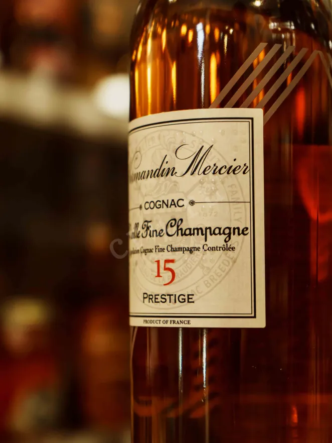 В магазине Крю Профи Normandin-Mercier Prestige Vielle Fine Champagne in gift box with 2 glasses 0.7 л