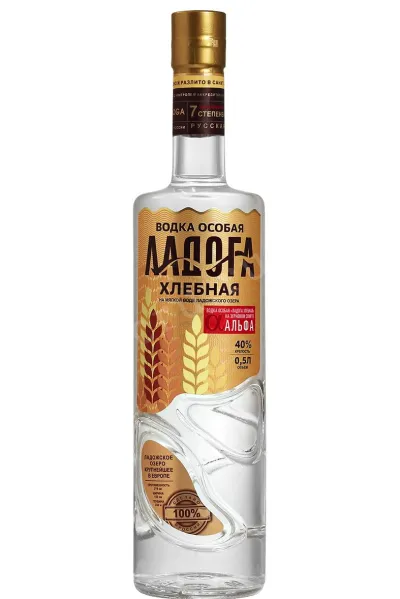 Водка Ладога Хлебная (Альфа)  0.5 л