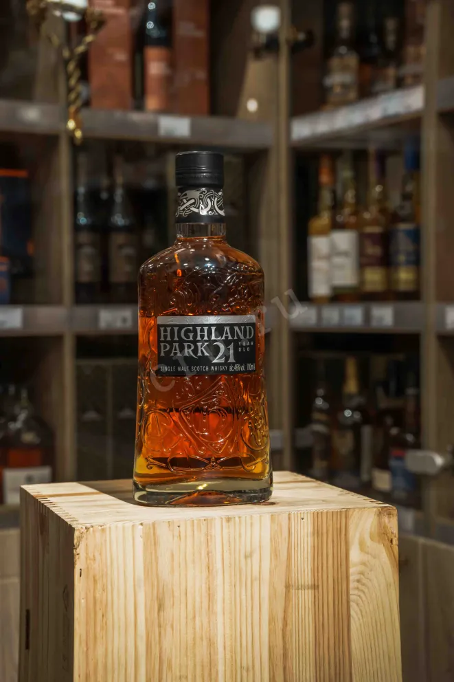 В магазине Крю Профи Highland Park 21 years 0.7 л