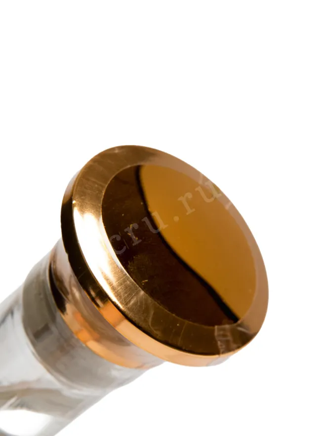 Пробка Водка Оганян Голд 40% 0,75 л в п/у Армения (скидки нет)