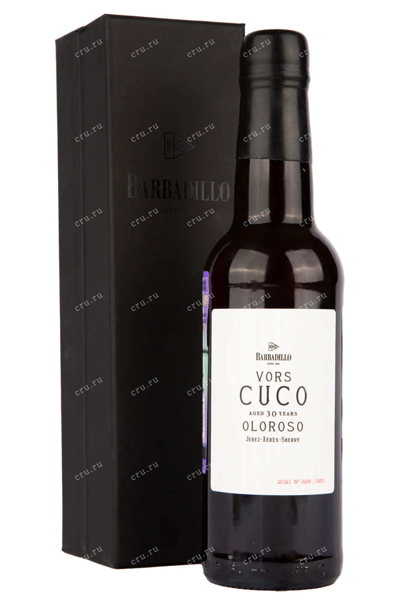 Фото — Херес Barbadillo Oloroso Seco 30 Years Old with gift box 1991 0.375 л