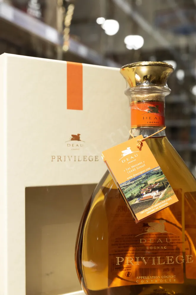 В магазине Крю Профи Deau Privilege in gift box 0.7 л