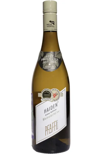 Вино Weingut R&A Pfaffl Haiden Gruner Veltliner 0.75 л