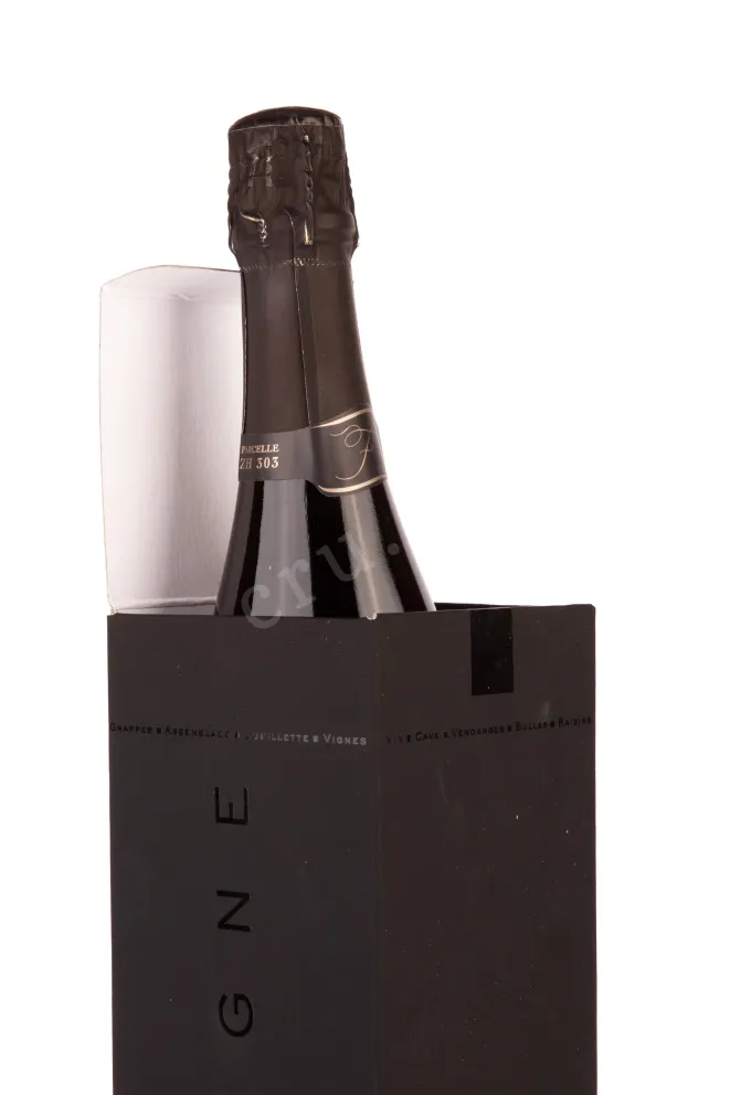 В подарочной коробке Nathalie Falmet Cuvee ZH 303 gift box 2014 0.75 л