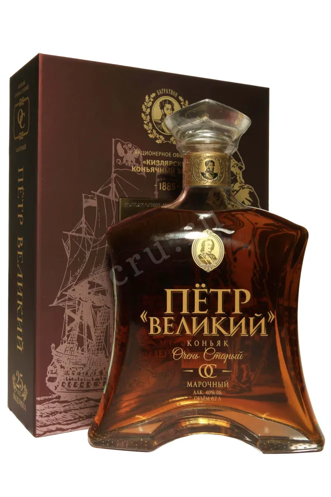 Коньяк Петр Великий ОС 25 лет в подарочной упаковке  0.7 л