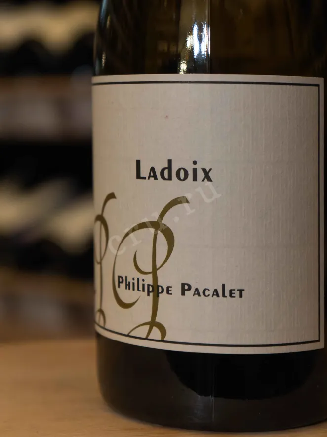 В магазине Крю Профи Philippe Pacalet Chardonnay Ladoix 2021 0.75 л