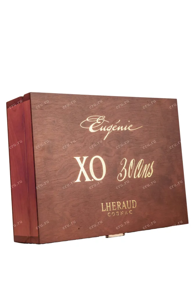 Деревянная коробка Lheraud XO in gift box + 2 glasses 0.7 л