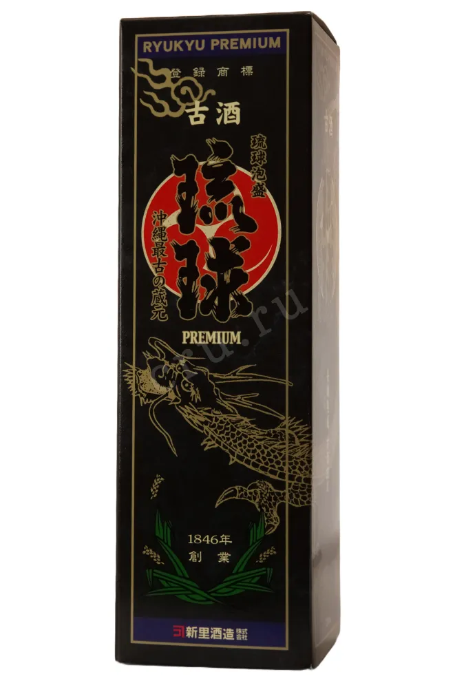 Подарочная коробка Shinzato Shuzo Ryukyu Premium Awamori 2024 0.72  л