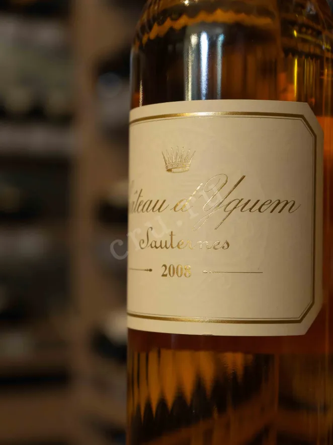 В магазине Крю Профи Chateau d'Yquem Sauternes 2008 0.75 л