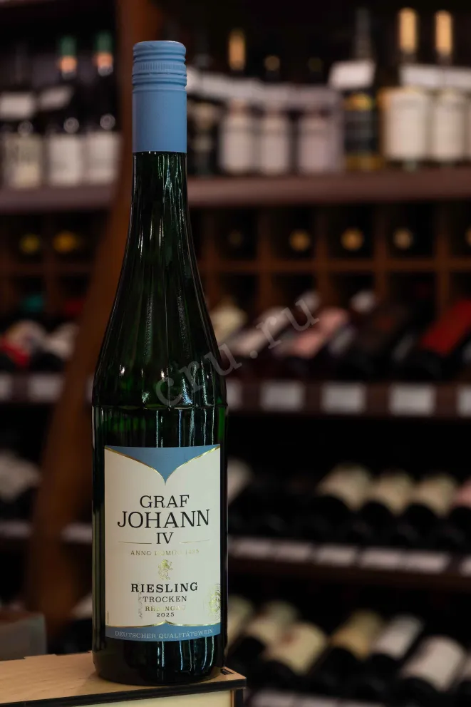 В магазине Крю Профи Graf Johann IV Riesling Trocken Rheingau 2025 0.75 л