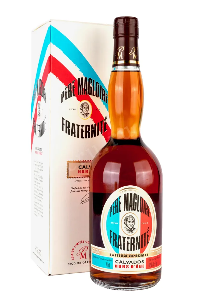Кальвадос Pere Magloire Fraternite Hors D Age gift box   0.7 л