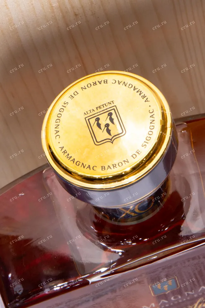 Пробка Baron de Sigognac Grand XO Platinum gift box 0.7 л