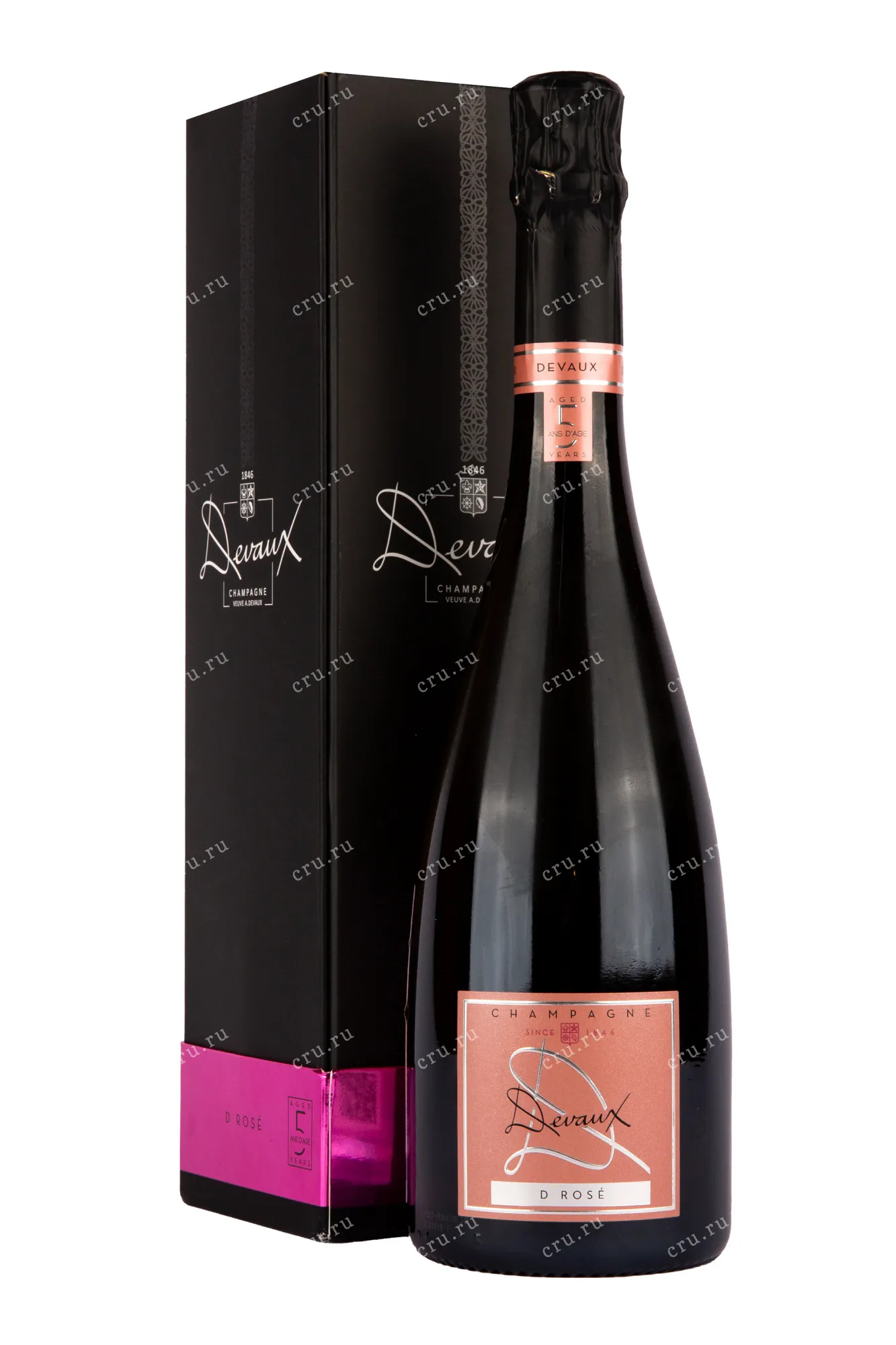 Фото — Шампанское Devaux D Rose aged 5 years gift box  0.75 л