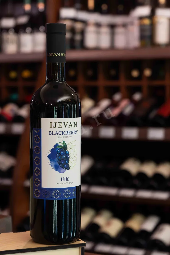В магазине Крю Профи Ijevan Blackberry 0.75 л