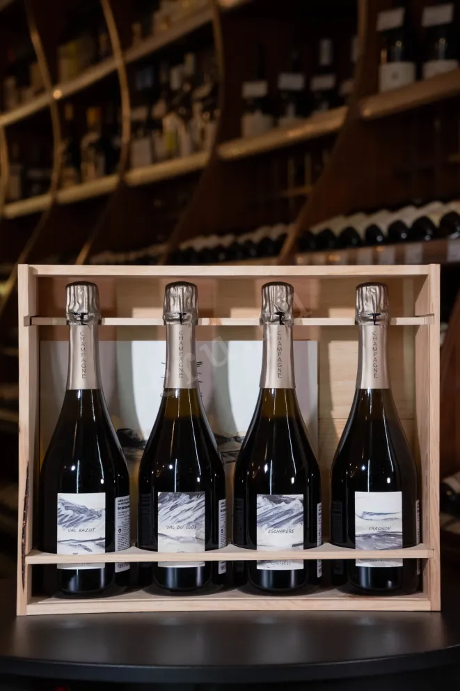 В магазине Крю Профи Набор шампанского Olivier Horiot Contrees of 4 bottles 2010 0.75 л