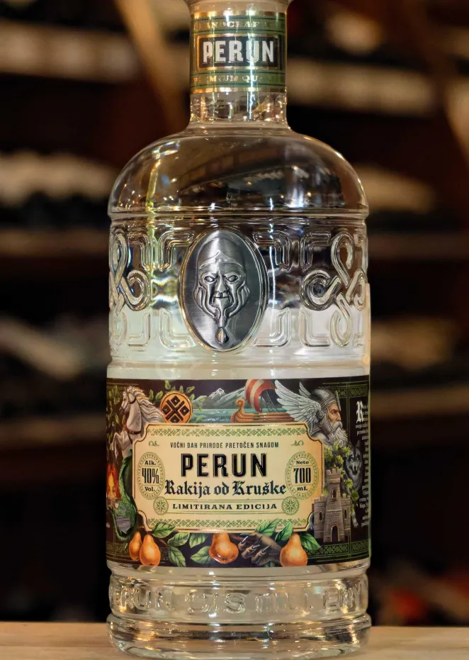 В магазине Крю Профи Perun Rakija od Kruske 0.7 л