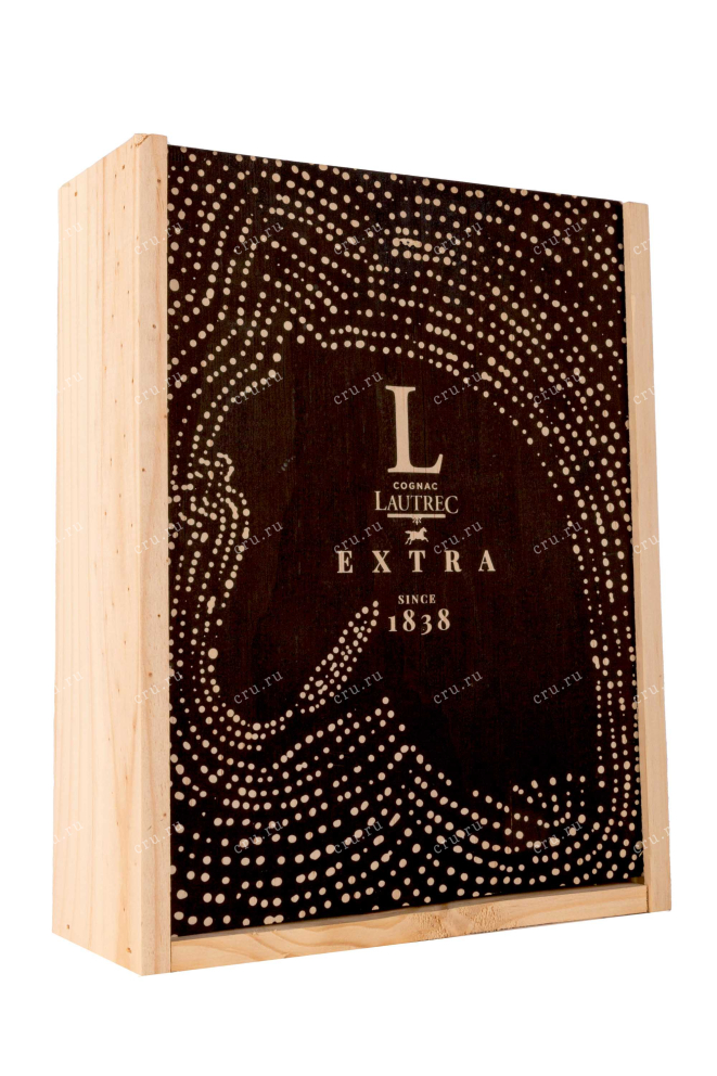 Подарочная коробка Lautrec Extra in wooden box 0.7 л