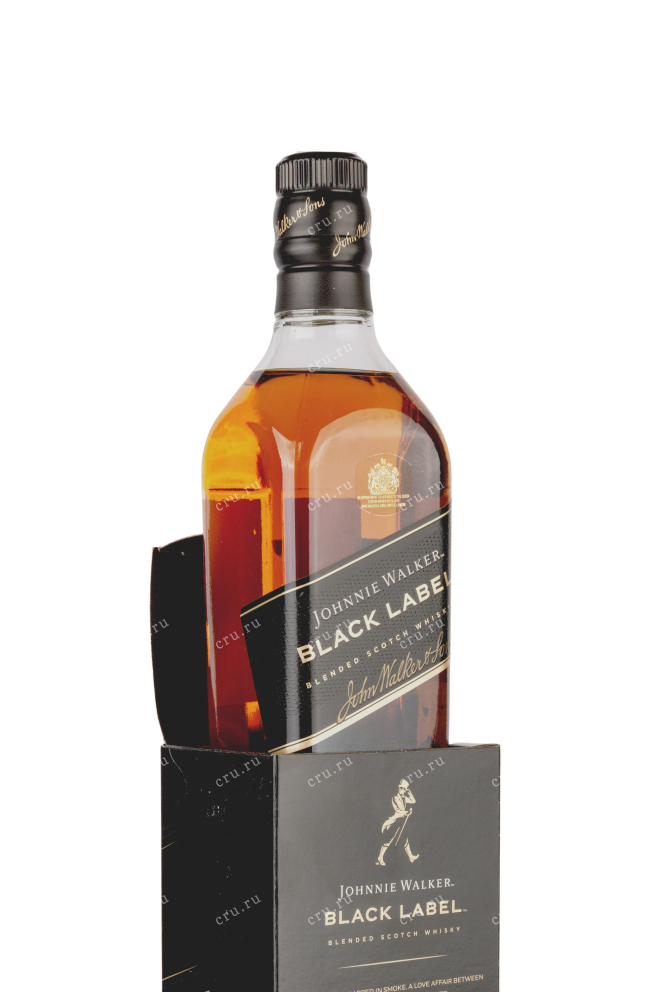 Виски Johnnie Walker Black Label 12 years gift box  0.7 л